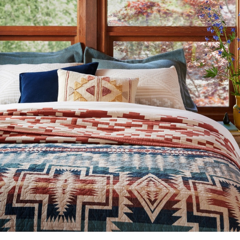 Pendleton King Sized Coverlet Set